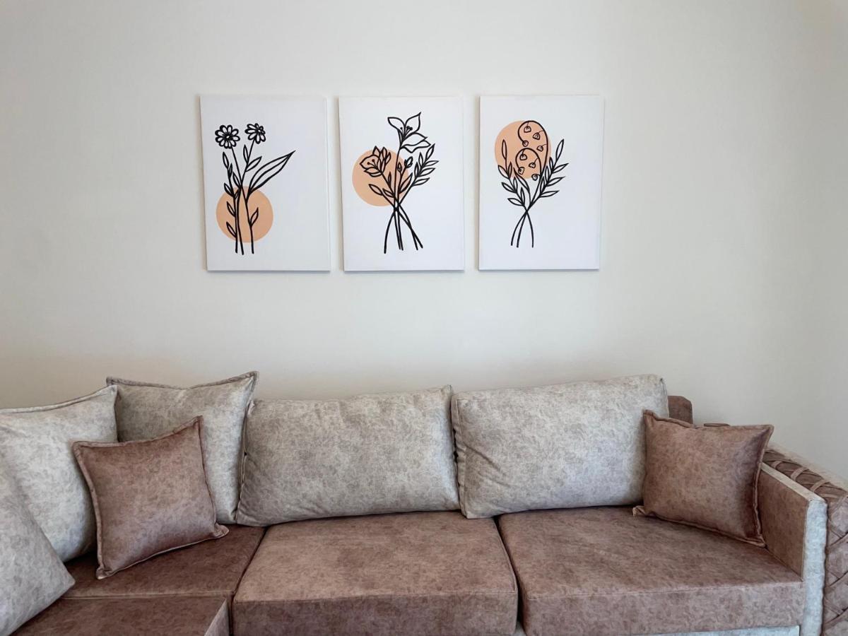 Peak Apartment Modern Durres City Centre #2 Экстерьер фото