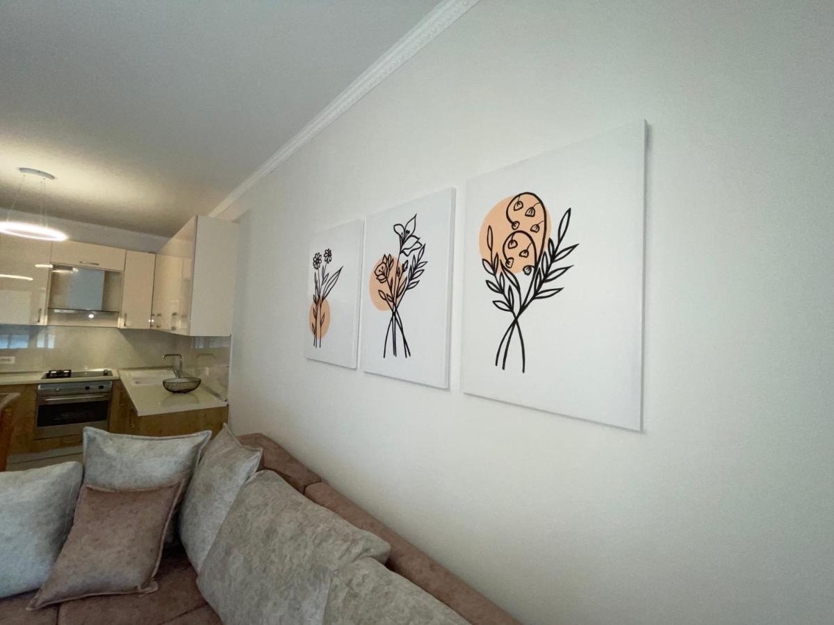 Peak Apartment Modern Durres City Centre #2 Экстерьер фото