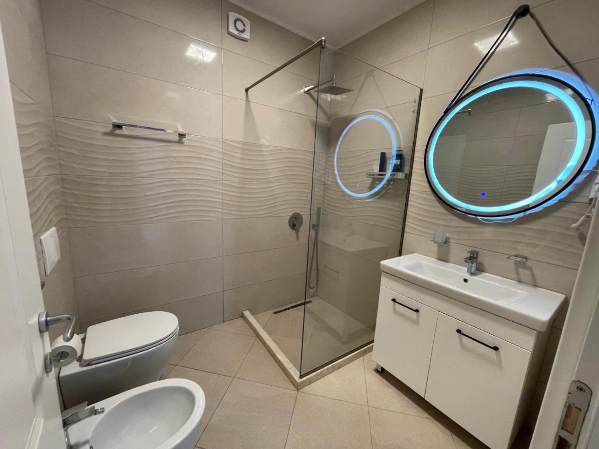 Peak Apartment Modern Durres City Centre #2 Экстерьер фото