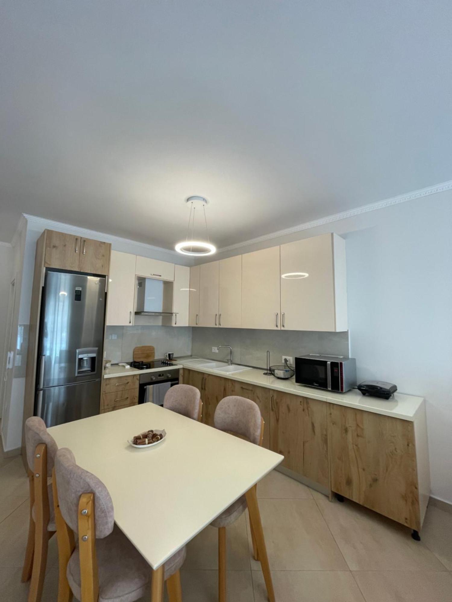 Peak Apartment Modern Durres City Centre #2 Экстерьер фото
